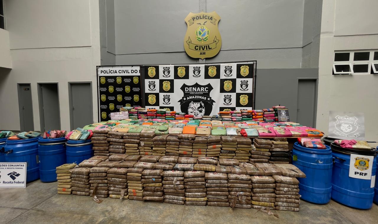 Operação conjunta apreende cerca de 700 kg de drogas em Manaus
