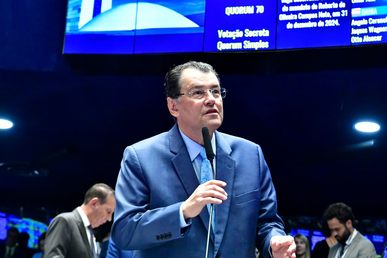 Eduardo Braga propõe lei para aumentar a transparência de ONGs com verba externa
