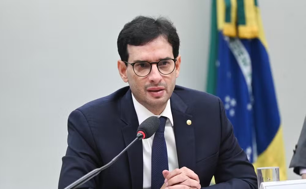 Relator apresenta plano para análise da redução da jornada de trabalho
