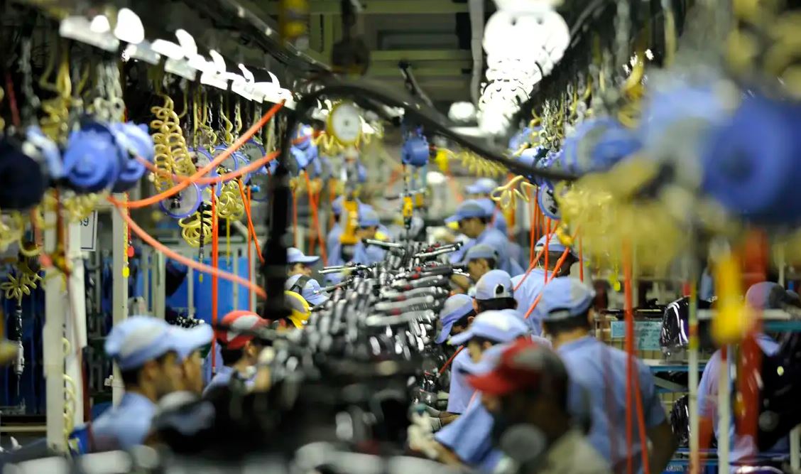 Comissão adia para 25 de maio parecer sobre jornada de trabalho e escala 61