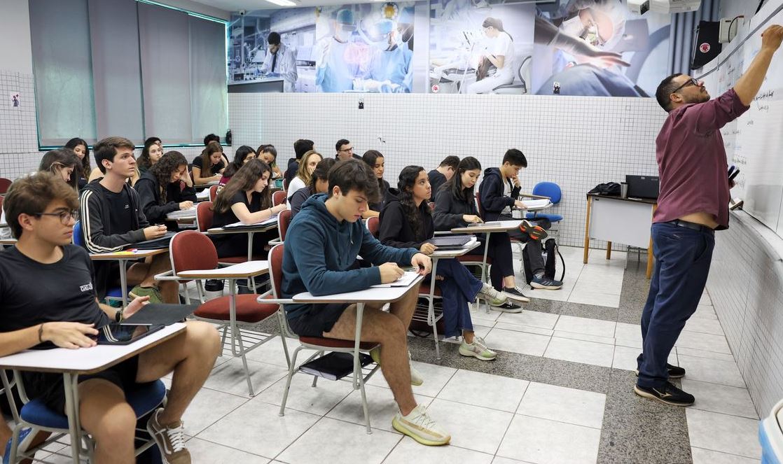 Fies 2026: Estudantes têm até segunda para validar informações