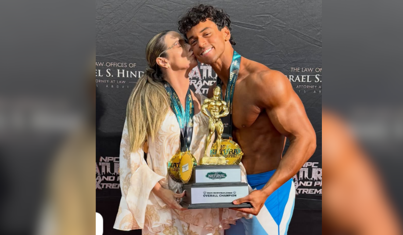 Filho de Carla Perez e Xanddy brilha em campeonato de fisiculturismo nos EUA