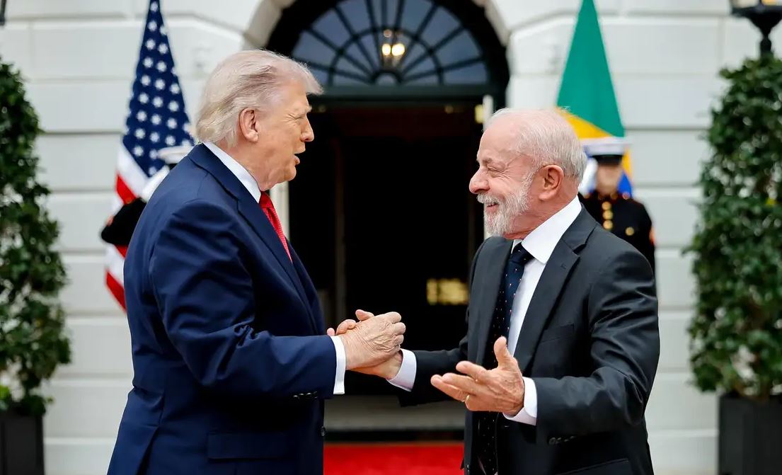 Lula finaliza reunião na Casa Branca com Donald Trump