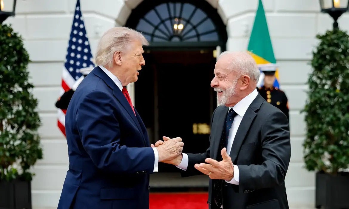 Lula fala sobre encontro com Trump e diz que respeito é essencial