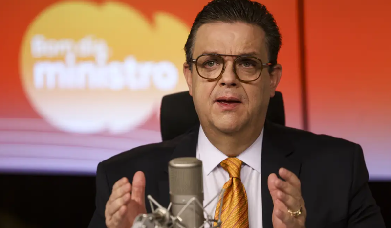 Ministro da Previdência alerta sobre emenda que pode afetar o INSS