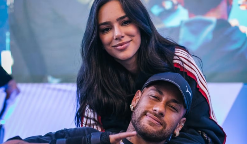 Relembrando as namoradas de Neymar durante as Copas do Mundo
