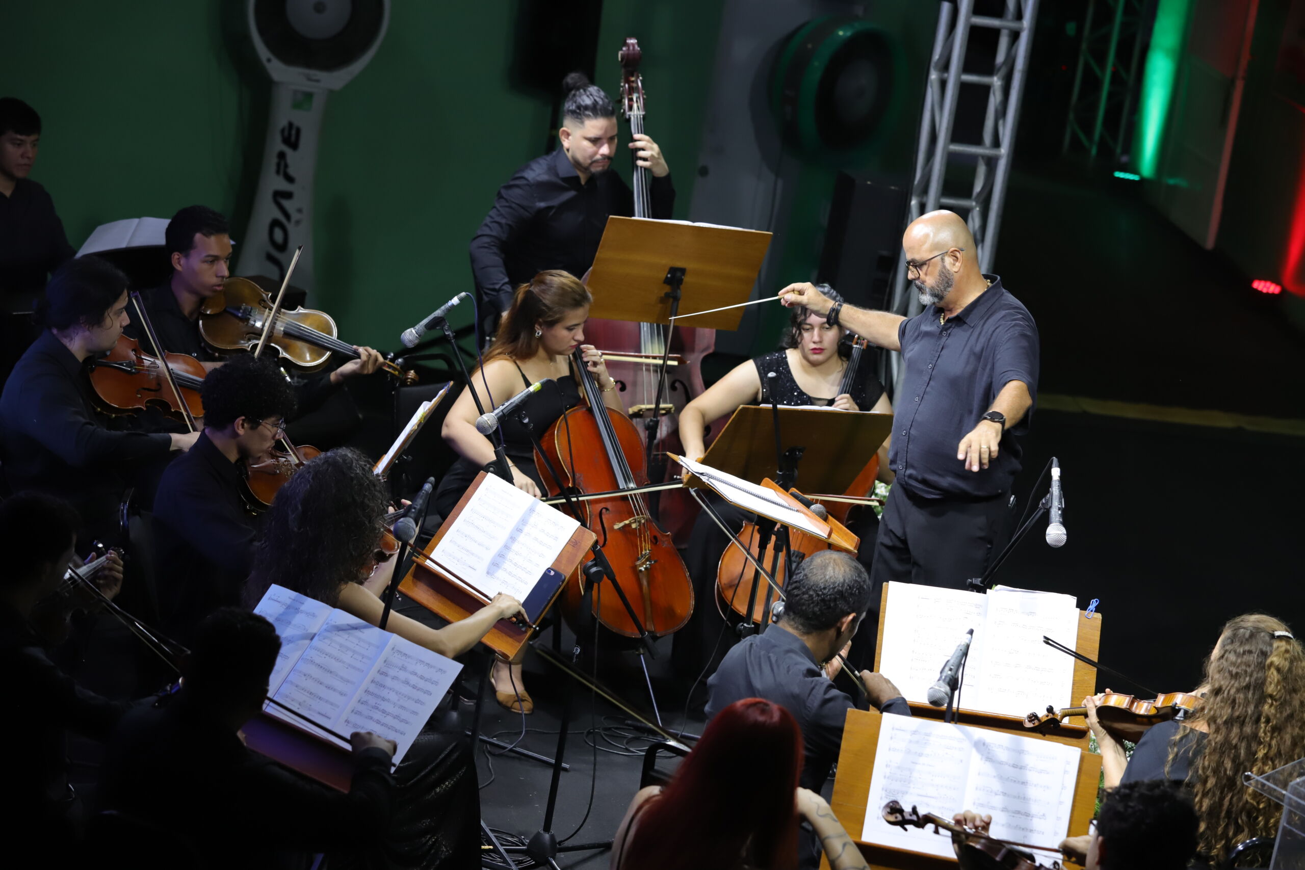 Concerto Gratuito da Orquestra de Câmara de Manaus Celebra Ritmos Brasileiros