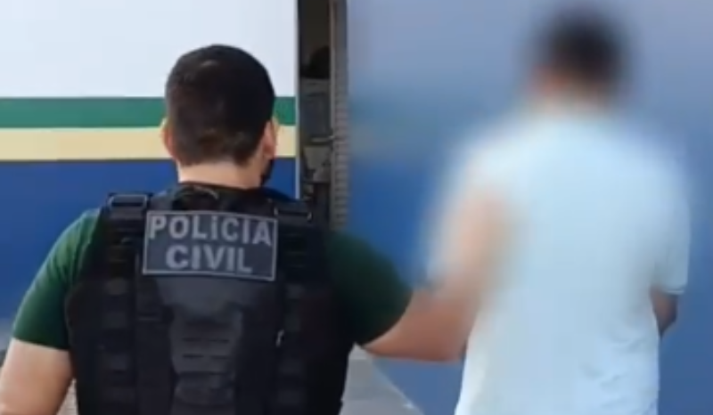 Pai é preso por abusar da filha e ameaçar mulher em Manaus