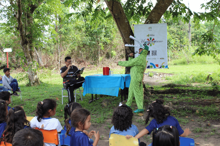 Iniciativa promove leitura e valoriza cultura ribeirinha entre estudantes