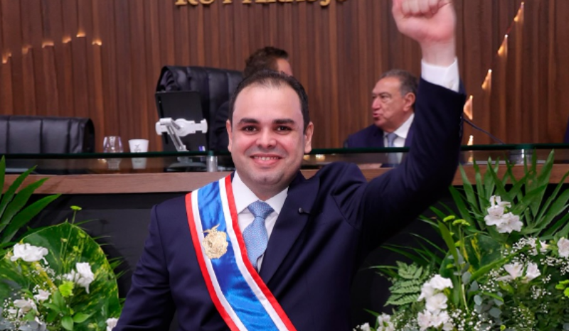 Governador Roberto Cidade anuncia mudanças em seu secretariado