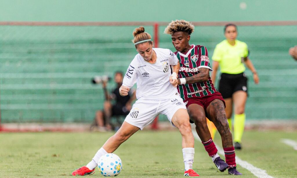 Santos vence Fluminense por 2 a 0 no Brasileiro Feminino A1