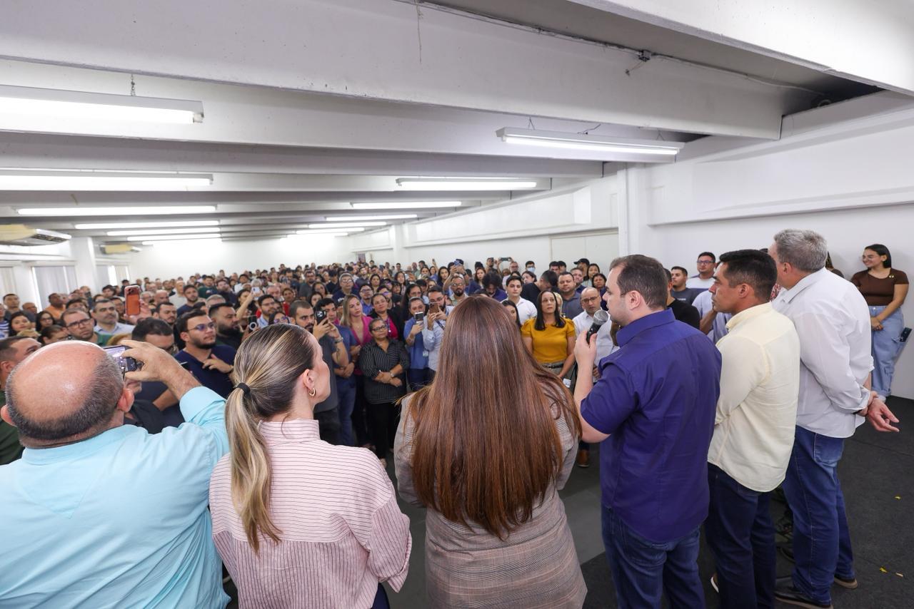 Governador do Amazonas visita Seduc e Sepror em busca de melhorias