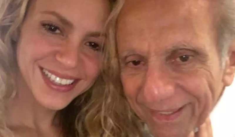 Shakira atrasa show no RJ devido à saúde do pai de 94 anos