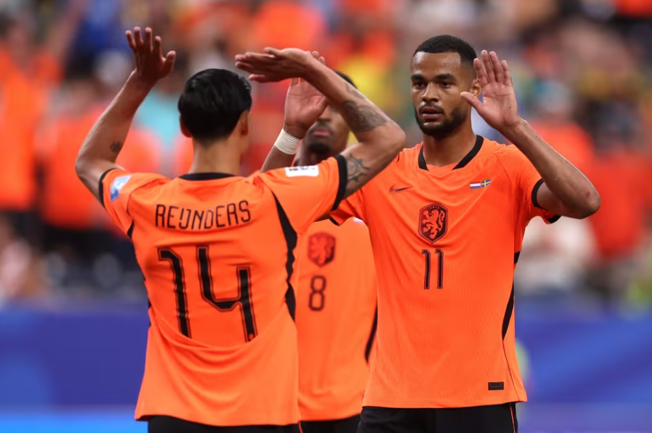 Holanda vence Suécia por 5 a 1 e lidera o grupo F na Copa do Mundo