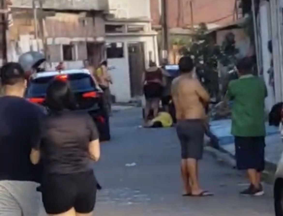 Homem é morto a tiros na Rua 7 de Março, bairro Compensa