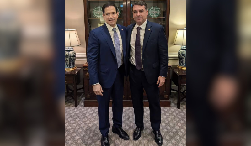 Marco Rubio alerta Flávio Bolsonaro sobre tarifas comerciais dos EUA