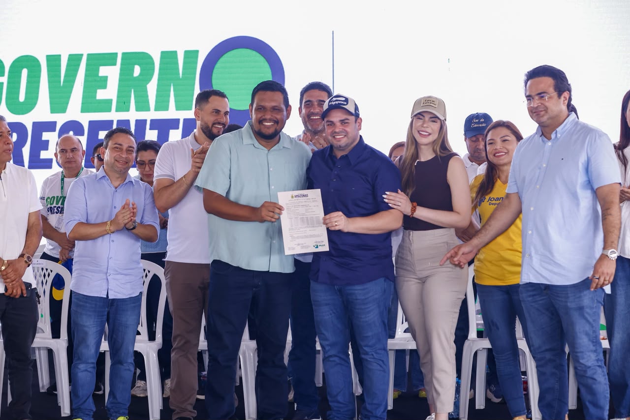 Governo Presente leva serviços essenciais a Manacapuru