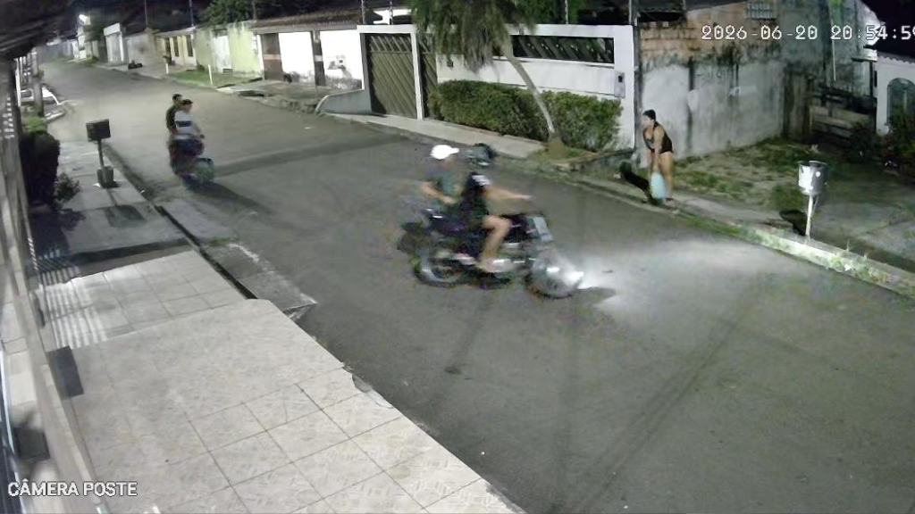 Mãe pede ajuda para recuperar celular com documentos do filho autista