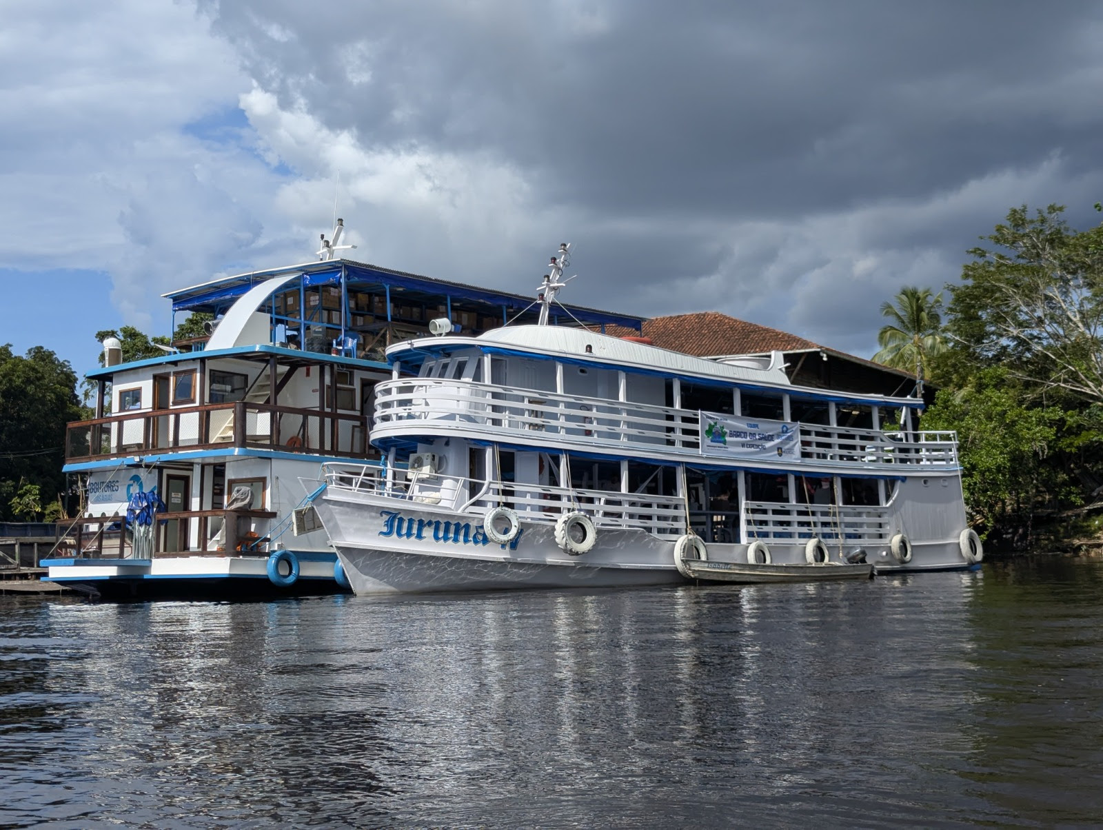 Barco da Saúde leva atendimento médico a comunidades no Amazonas e Roraima