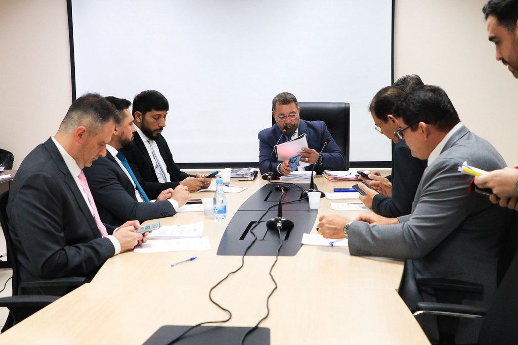 Comissões da CMM Avaliam Projeto da LDO para 2027 em Reunião Conjunta