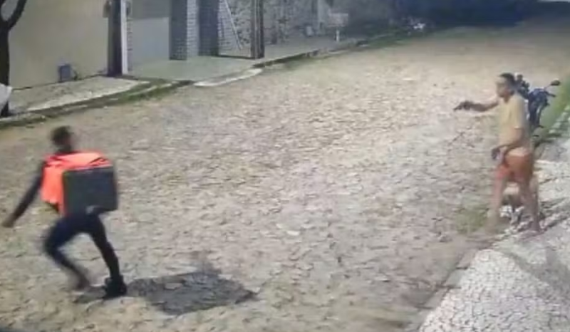 Entregador é baleado por policial à paisana em Fortaleza; Justiça mantém prisão