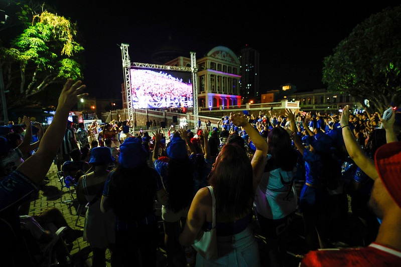 Festival de Parintins: programação animada no Largo São Sebastião