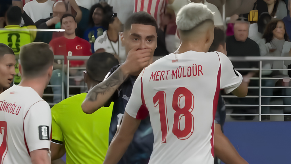 Miguel Almirón é expulso após aplicação da Lei Vini Jr. na Copa do Mundo