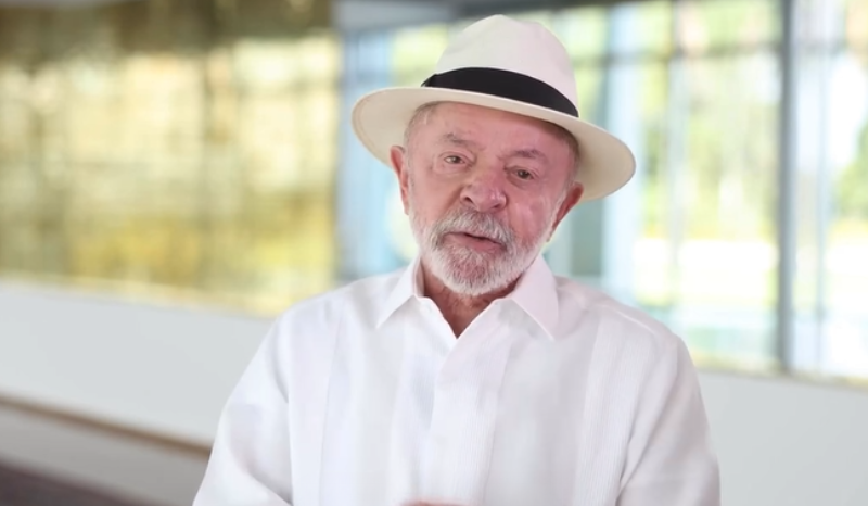 Lula Enaltece Festival de Parintins: Um Espetáculo Inigualável