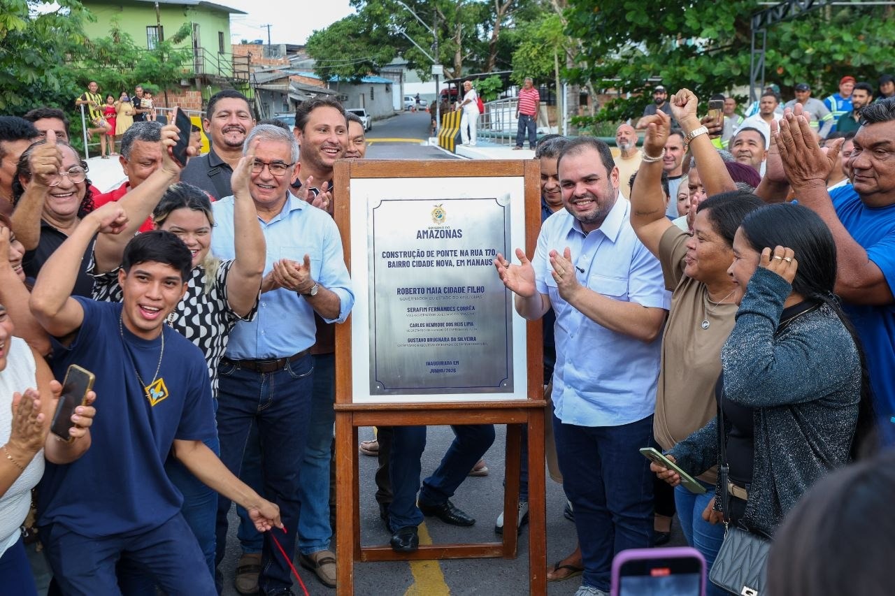 Governo inaugura nova ponte para integração viária de Manaus