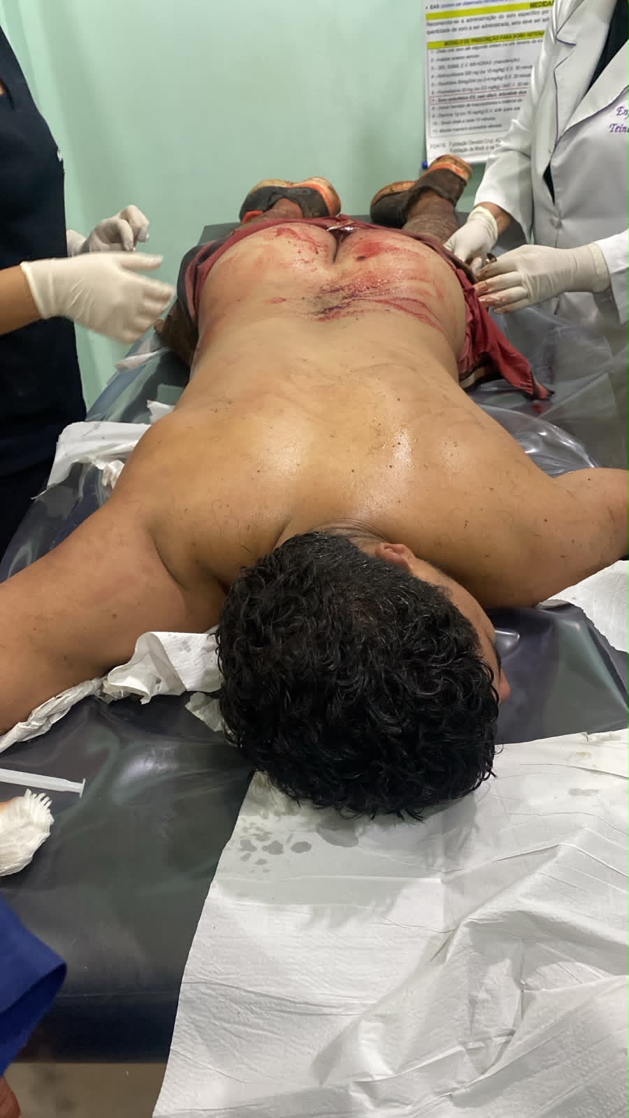 Suspeito é baleado ao tentar desarmar PM em Iranduba, AM