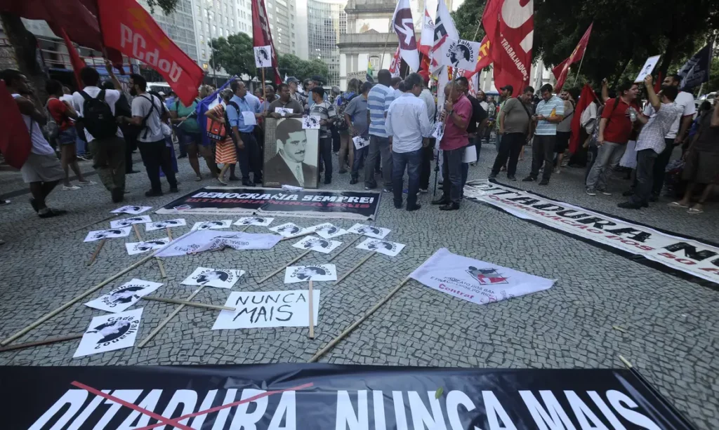 Governo brasileiro pede desculpas por desaparecimento de aluno da UnB