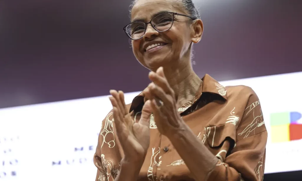 Marina Silva é condecorada com a Legião de Honra da França em Brasília