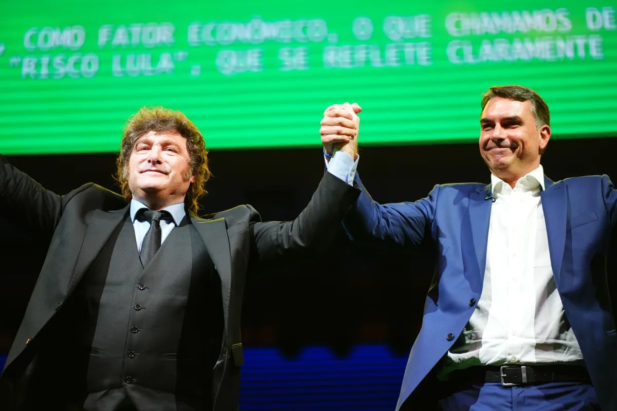 Chanceler argentino descarta rompimento com Brasil e cita apoio à família Bolsonaro