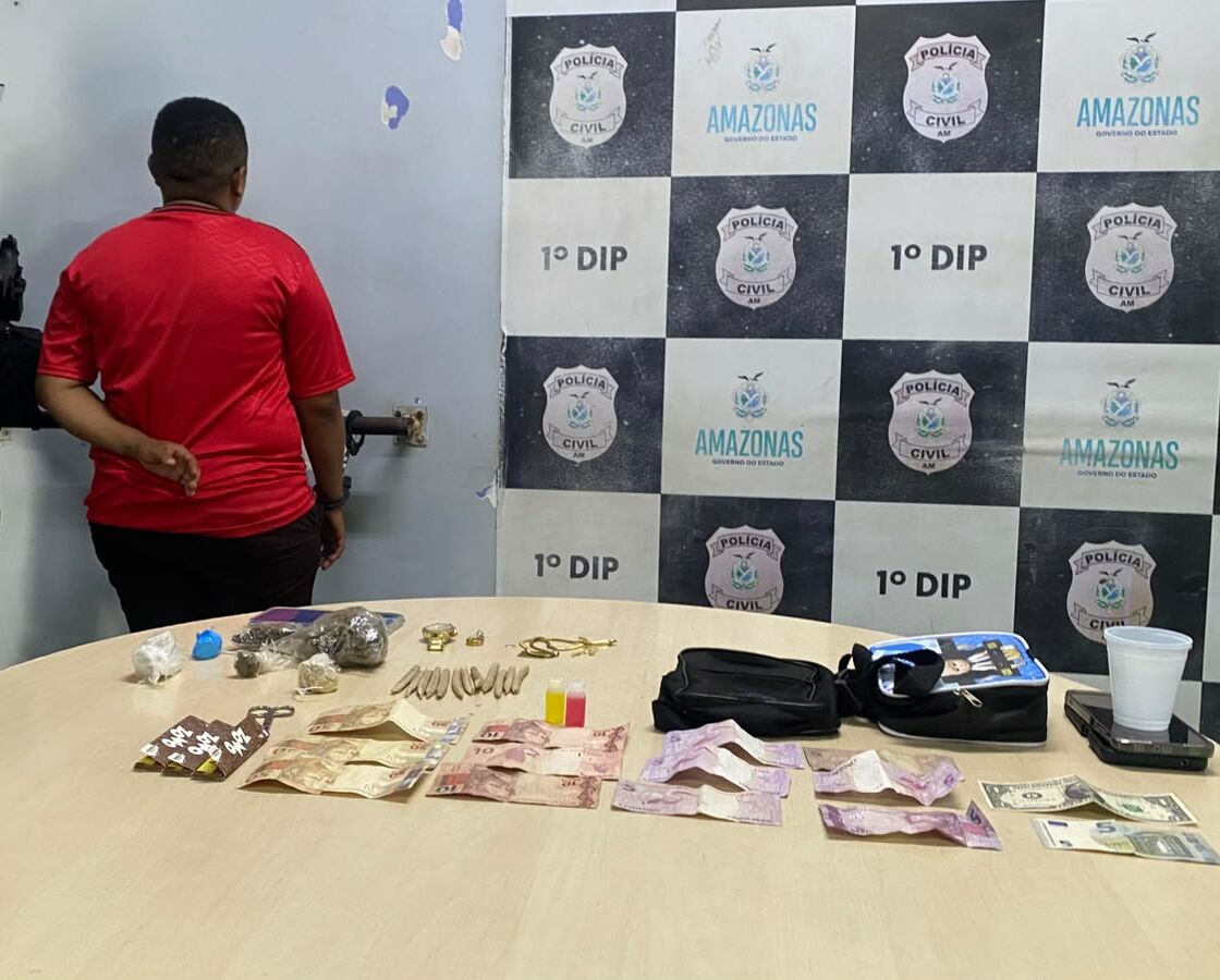 Mulher é presa por suspeita de tráfico no Centro de Manaus