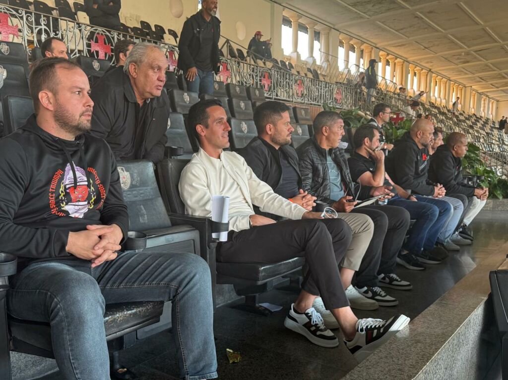 Comissão da Seleção Sub-20 observa duelo entre Vasco e Cruzeiro