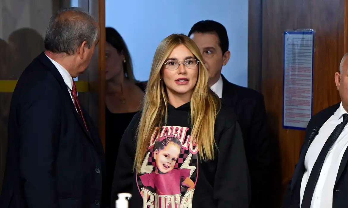 Justiça do DF exige que Virginia Fonseca retire publicidade de apostas