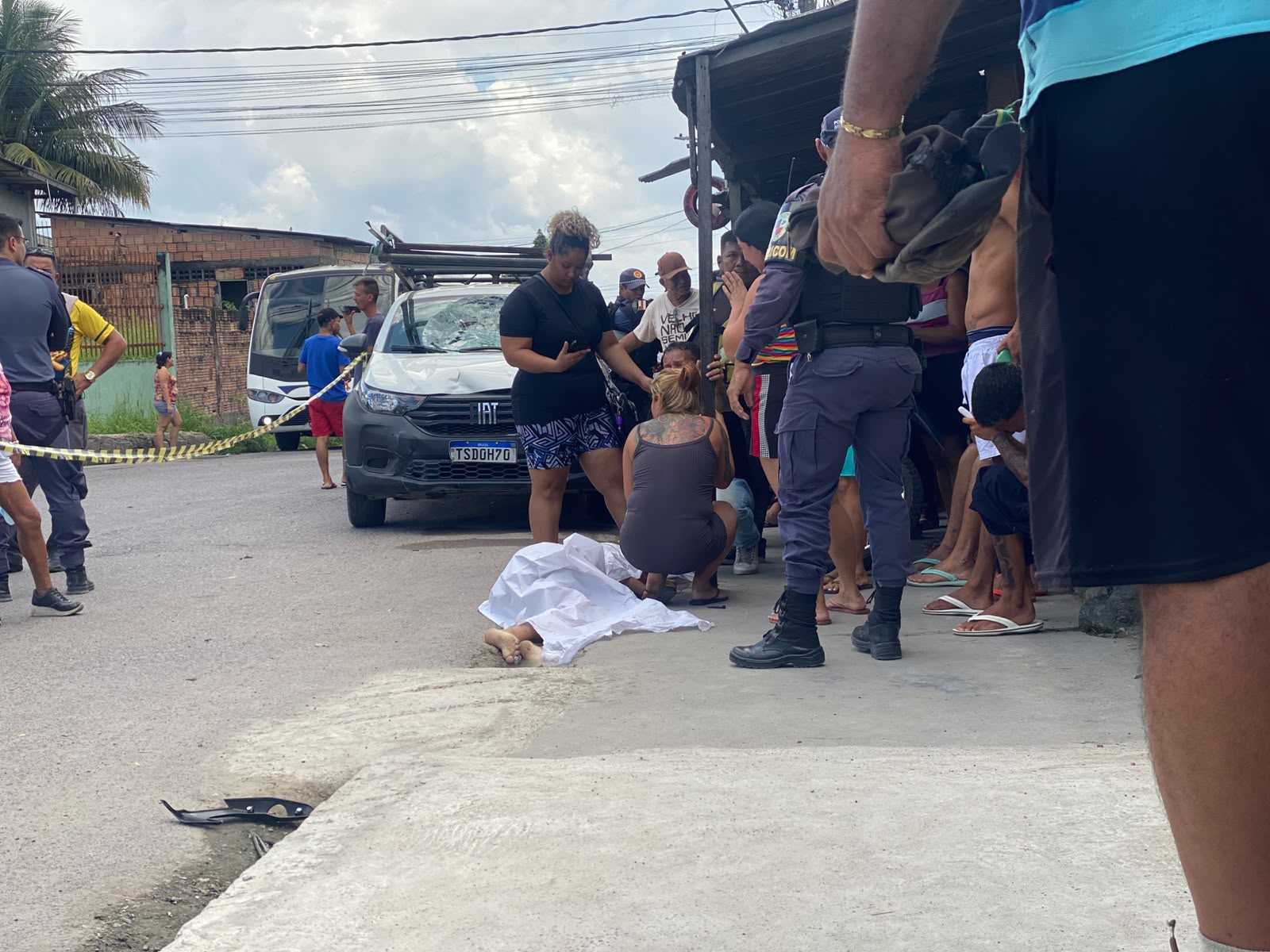 Homem morre em acidente de trânsito na rua Alecrim, em Manaus