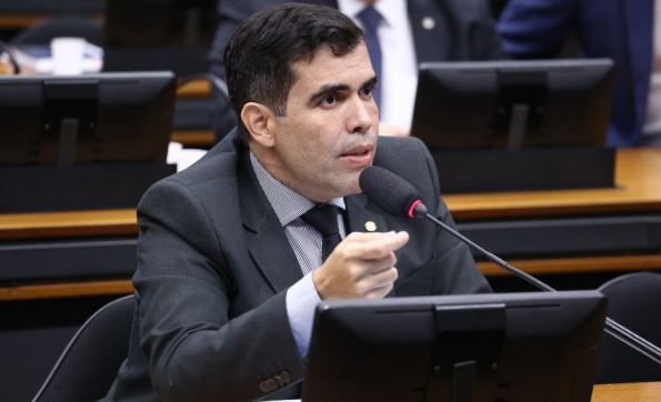 Câmara aprova projeto para transporte gratuito no Dia de Finados