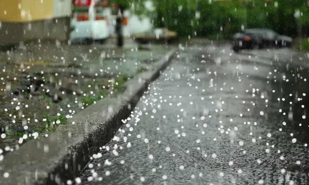 Tempestades e granizo no Rio Grande do Sul devido a bloqueio atmosférico