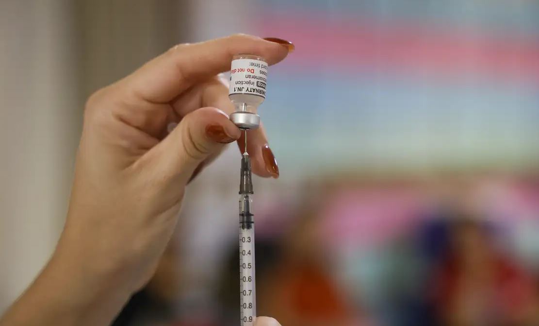 Brasil avança na vacinação infantil e deixa lista de países com baixa imunização