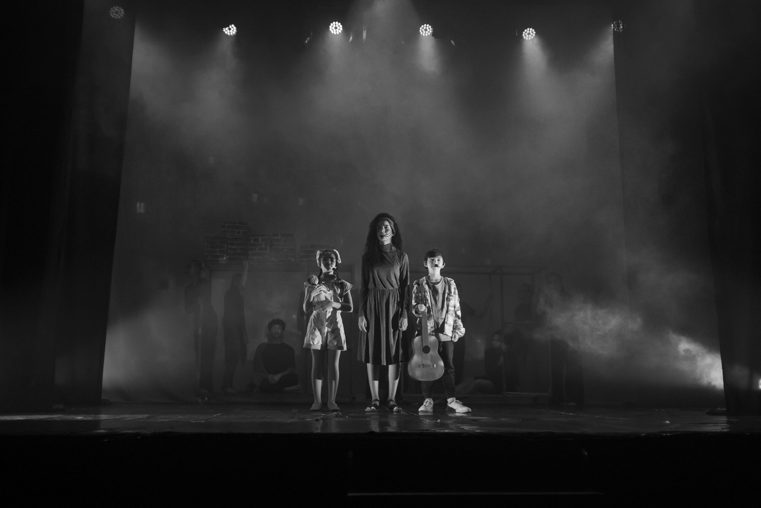 Espetáculo ‘Da Periferia pro Mundo’ Encanta no Teatro Amazonas