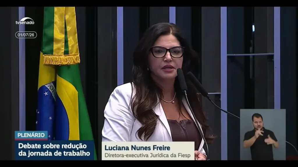 Diretora da Fiesp critica PEC que propõe fim da jornada 6×1