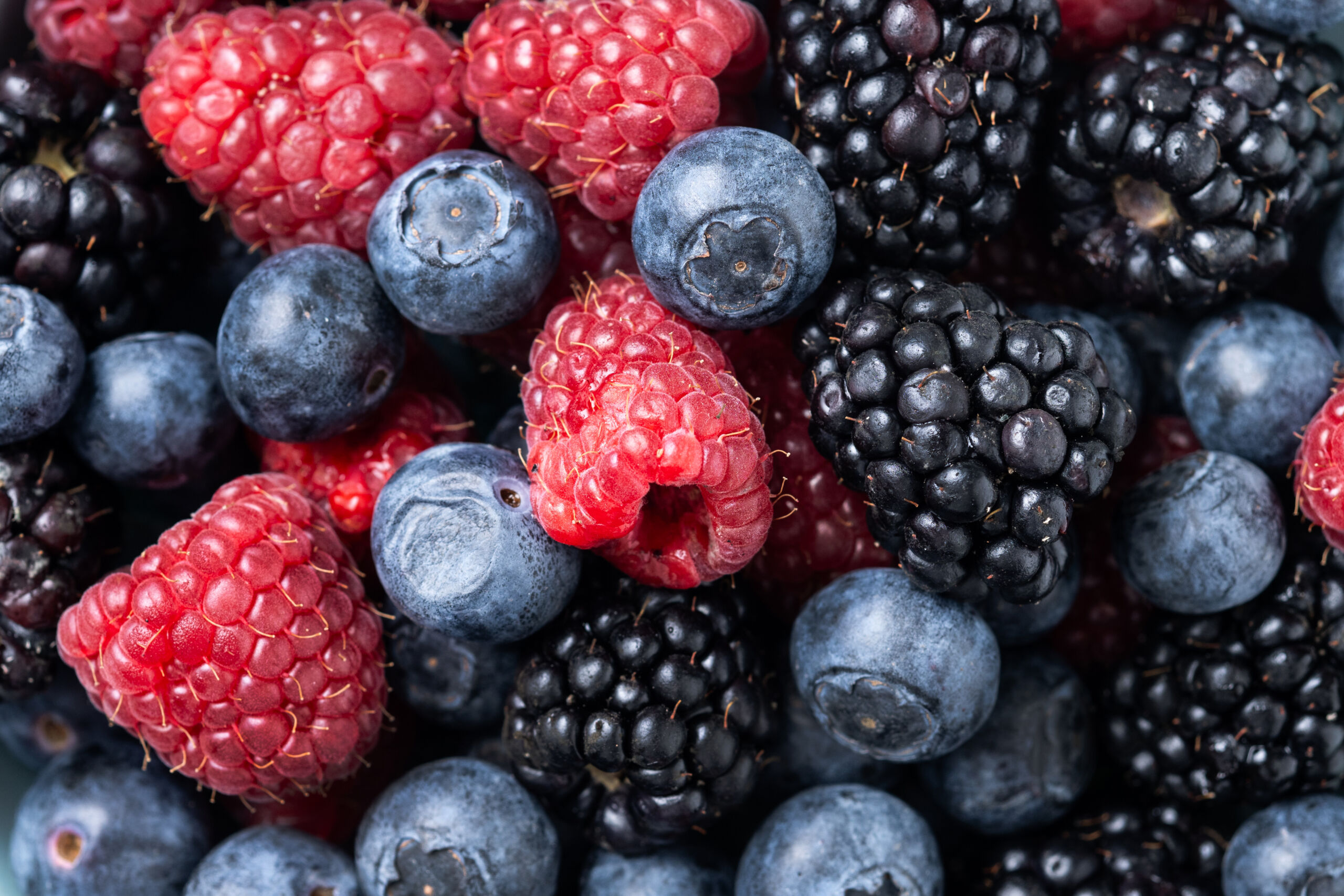 Frutas Vermelhas: Aliadas da Saúde do Coração e da Imunidade