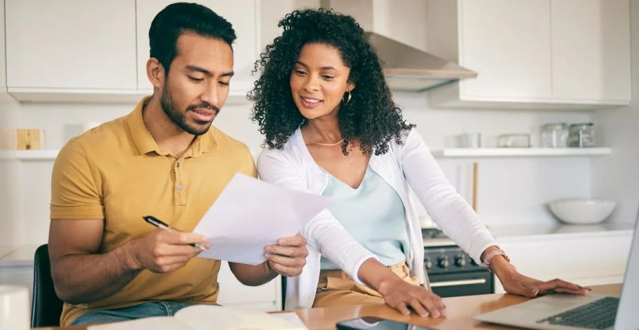 Desafio financeiro: apenas 17% das mulheres conseguem economizar dinheiro