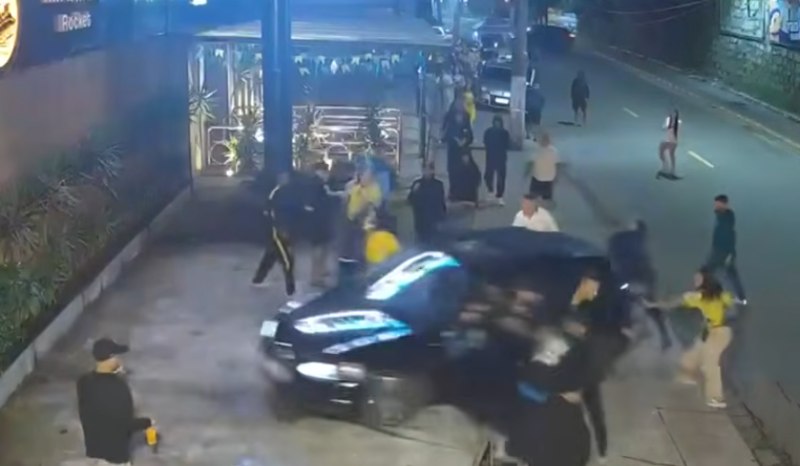 Jovem atropela grupo após briga em casa de eventos em SP