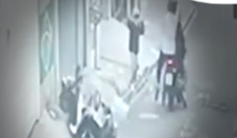 Mulher é baleada em tentativa de roubo na frente do filho em SP