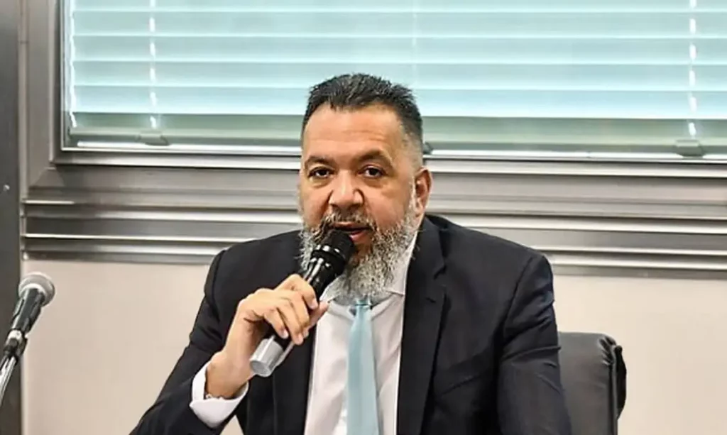 Supremo manda soltar ex-prefeito de Belford Roxo, preso com fuzil