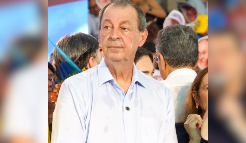 Omar Aziz anuncia candidatura ao Governo do Amazonas com baixa adesão