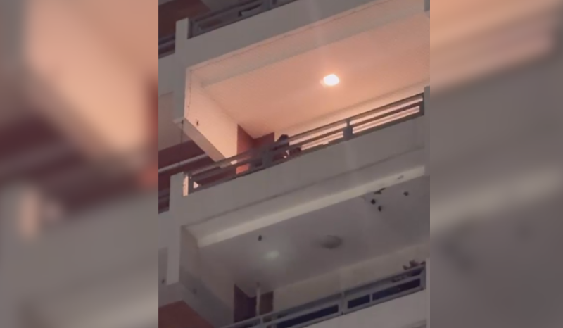 Casal é flagrado em momento íntimo em prédio de Fortaleza e vídeo viraliza