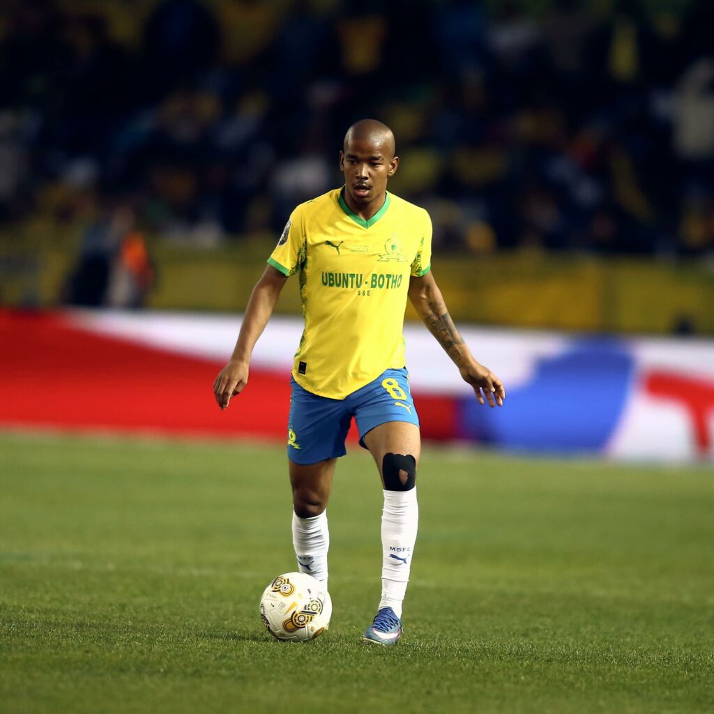 Meio-campista sul-africano Jayden Adams morre após a Copa do Mundo de 2026